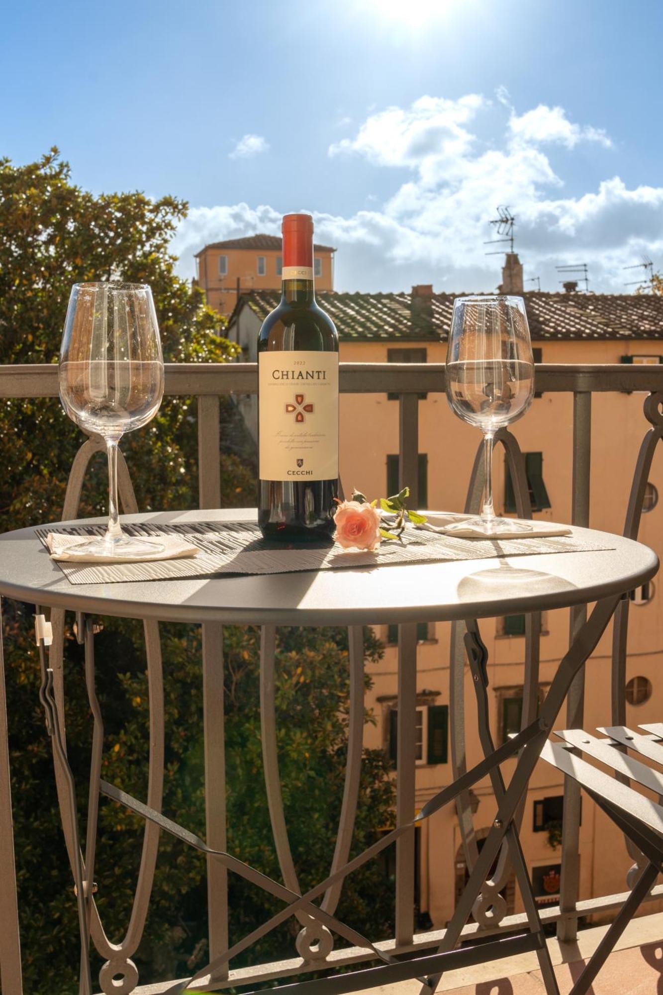 San Giusto Apartment - Lucca City Center Zewnętrze zdjęcie